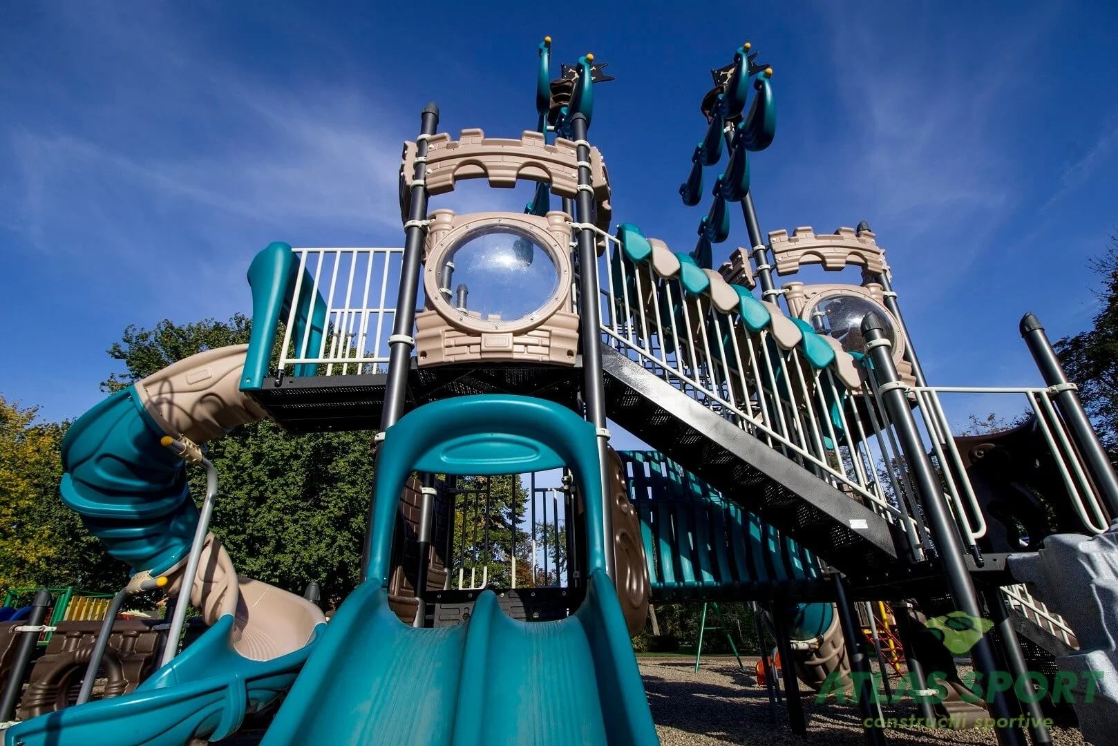 Complexul Corabia Piratilor - Image 4