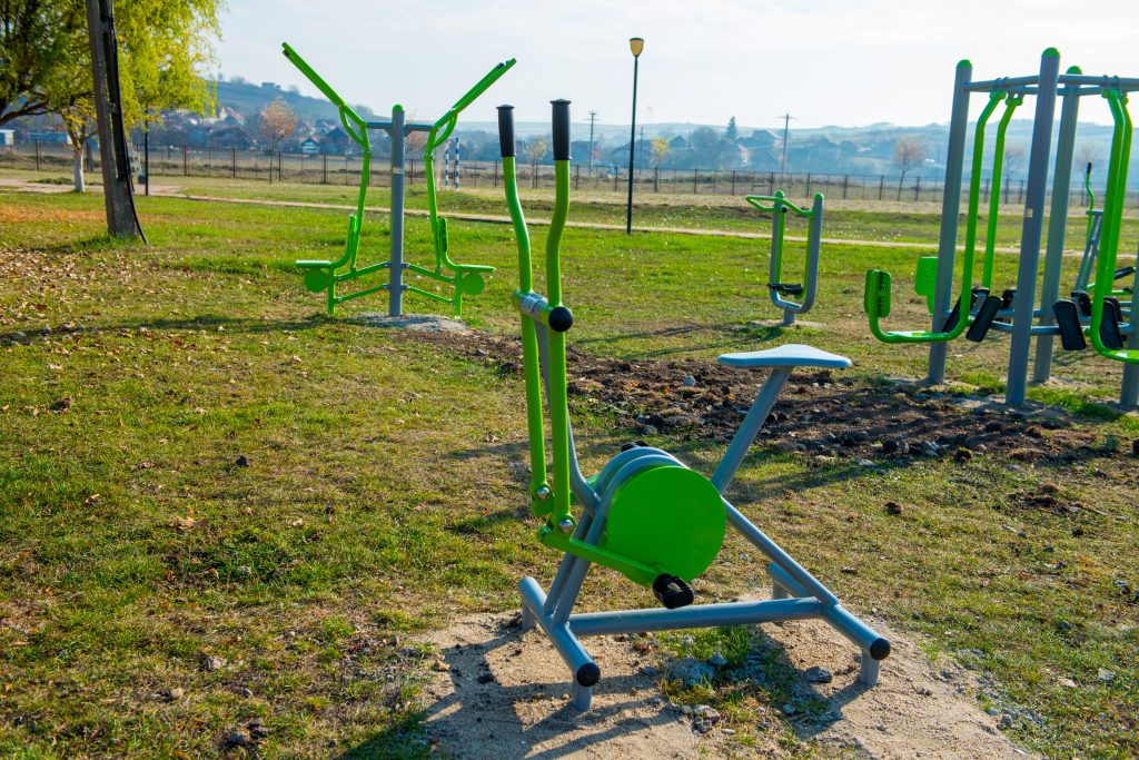Bicicletă fitness verde, imaginea 2