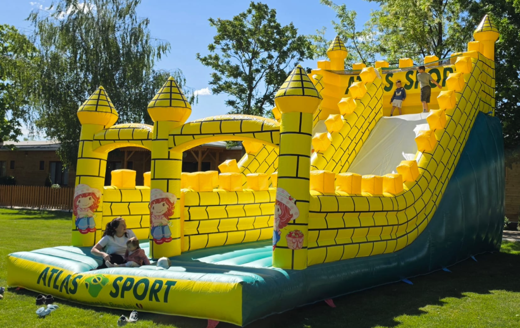 Castel Gonflabil, imaginea 1